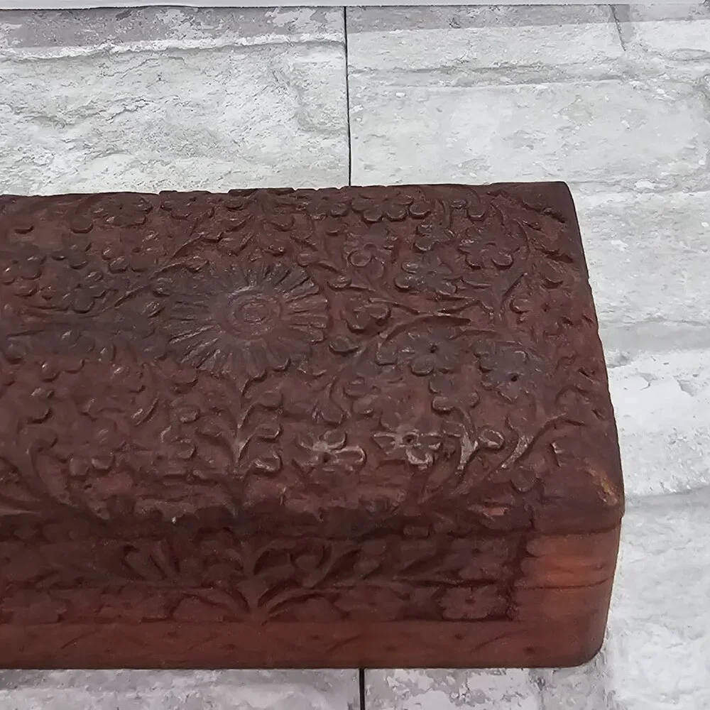 Wooden Felt Lined Jewelry Box‎ Carved Floral Boho Decor Keepsake Box